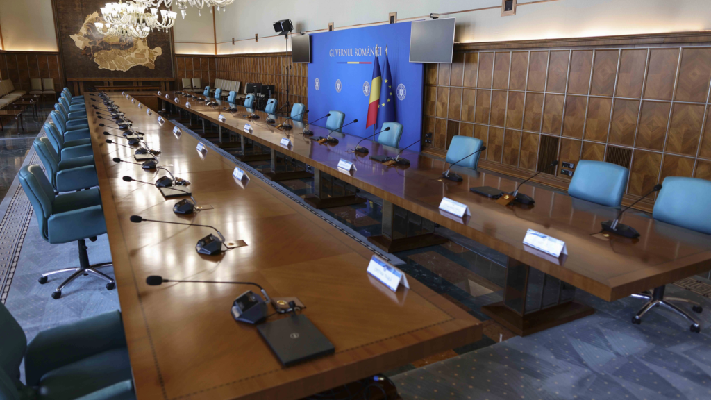 Scandal în Guvern cu miză uriașă: Florin Barbu și Alexandru Nazare se ceartă pe motorina fără taxe pentru fermieri. Ce riscă agricultura