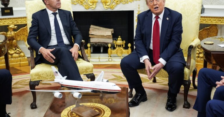 Casa Albă a confirmat: Donald Trump și Mark Rutte vor discuta despre posibila ieșire a SUA din NATO