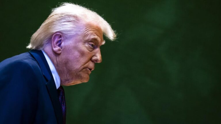 Trump analizează retragerea trupelor din Europa pe fondul tensiunilor cu NATO