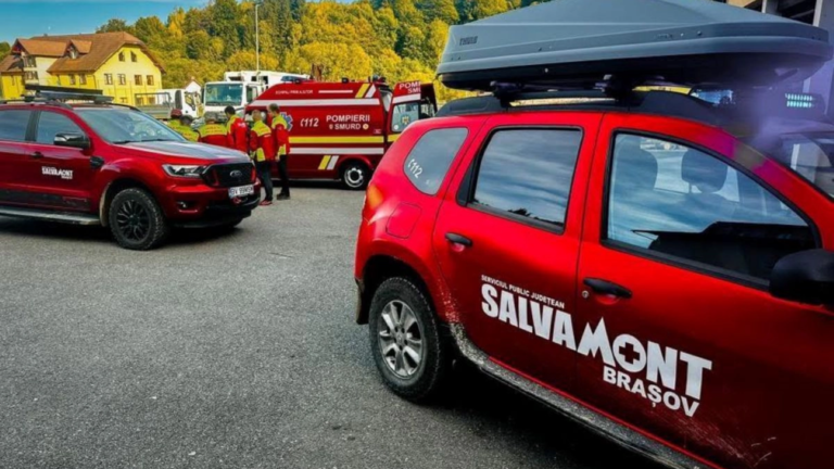 Intervenție a salvamontiștilor în Munții Făgăraș, după ce o turistă s-a accidentat