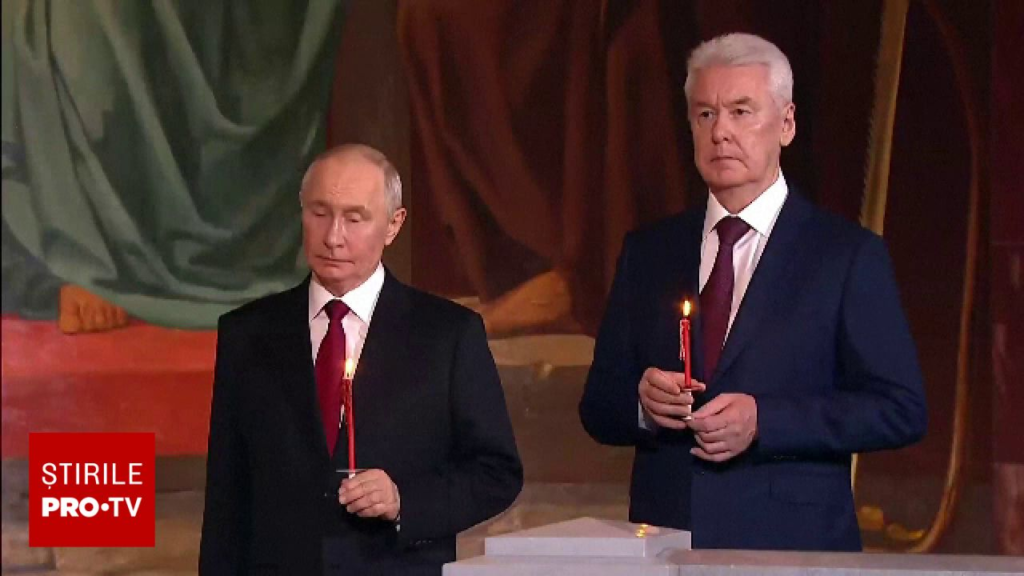 Vladimir Putin, la slujba de Paște din cea mai mare catedrala din Rusia. Armistițiul cu Ucraina se apropie de final