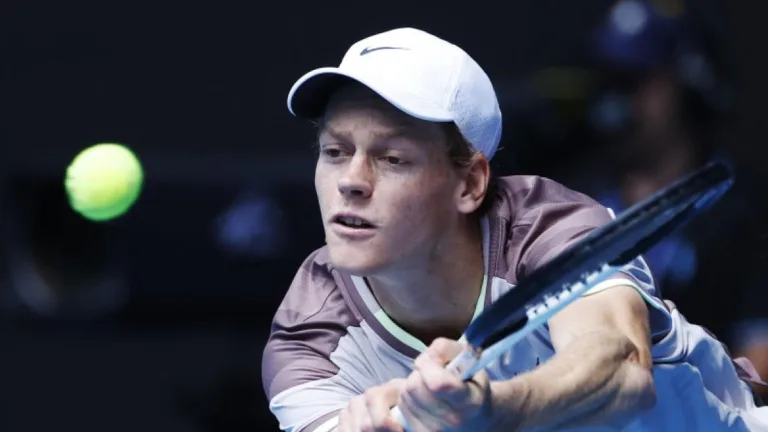 Sinner, noul lider ATP după victoria în finala de la Monte Carlo cu Alcaraz
