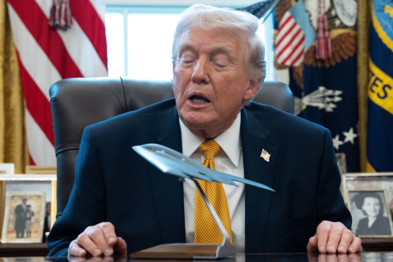 Trump șterge postarea care a stârnit furia susținătorilor săi creștini. „Blasfemie revoltătoare”