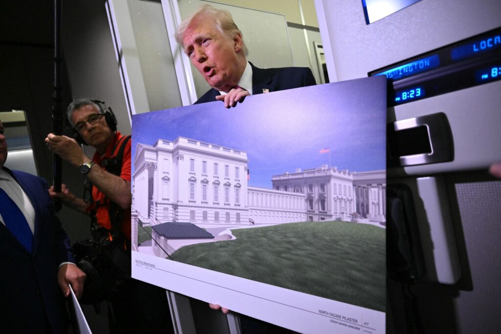 Trump atrage comparații cu Maria Antoaneta înaintea alegerilor cheie pentru președinția sa