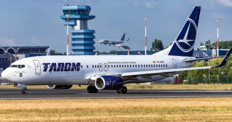 Sindicaliștii TAROM ies în stradă. Acuză guvernul că încearcă desființarea companiei