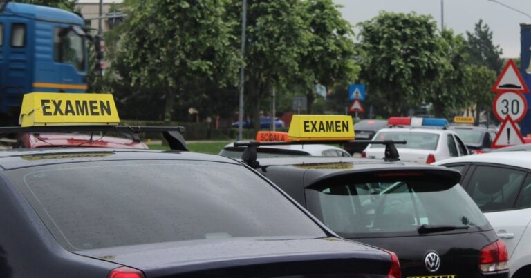 Permisul auto se va obține mai greu. Ar putea fi reintrodusă o probă pentru categoria B