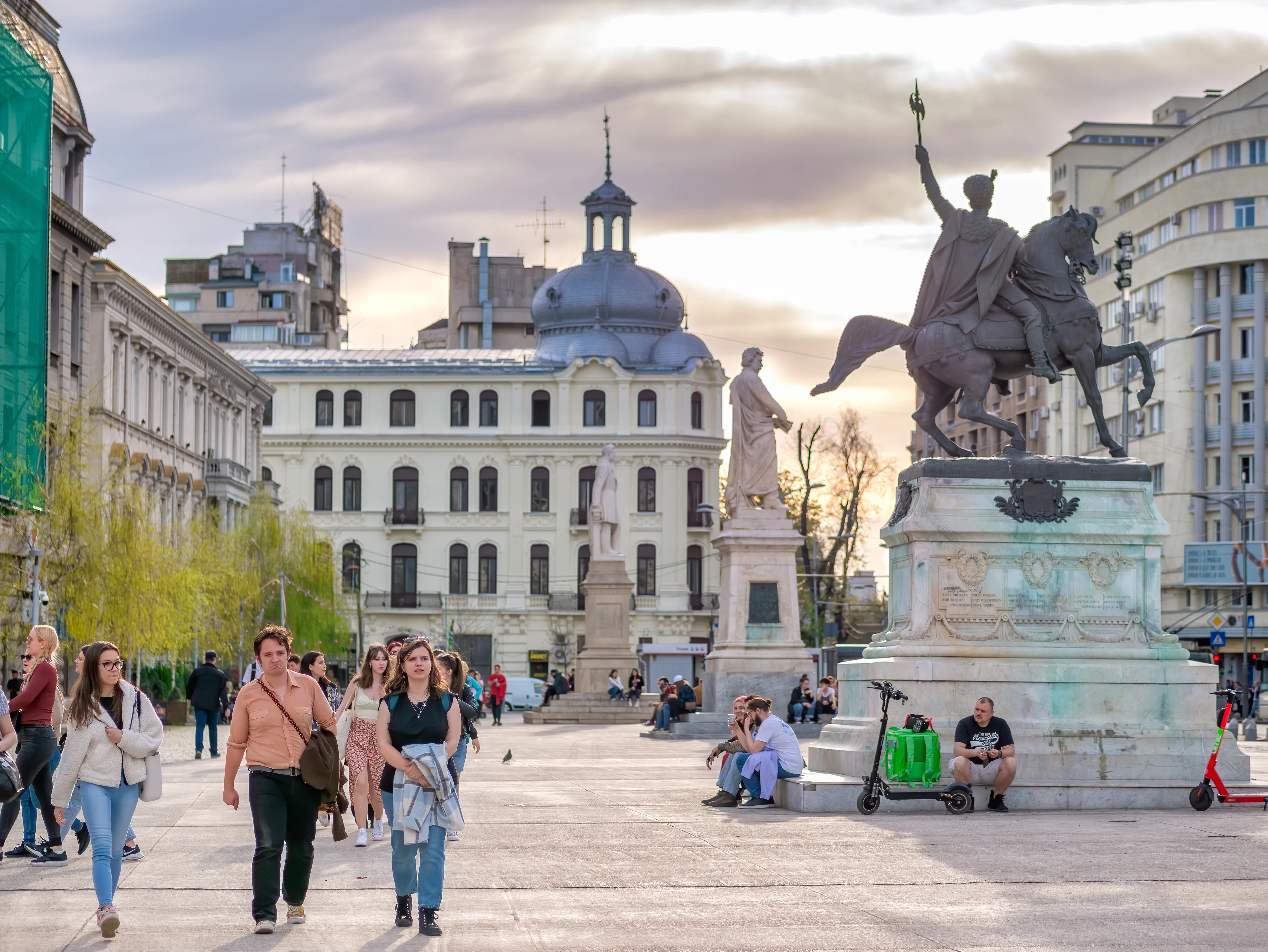 Ziua de 10 mai ar putea deveni zi liberă legală &icirc;n Rom&acirc;nia. FOTO: Shutterstock