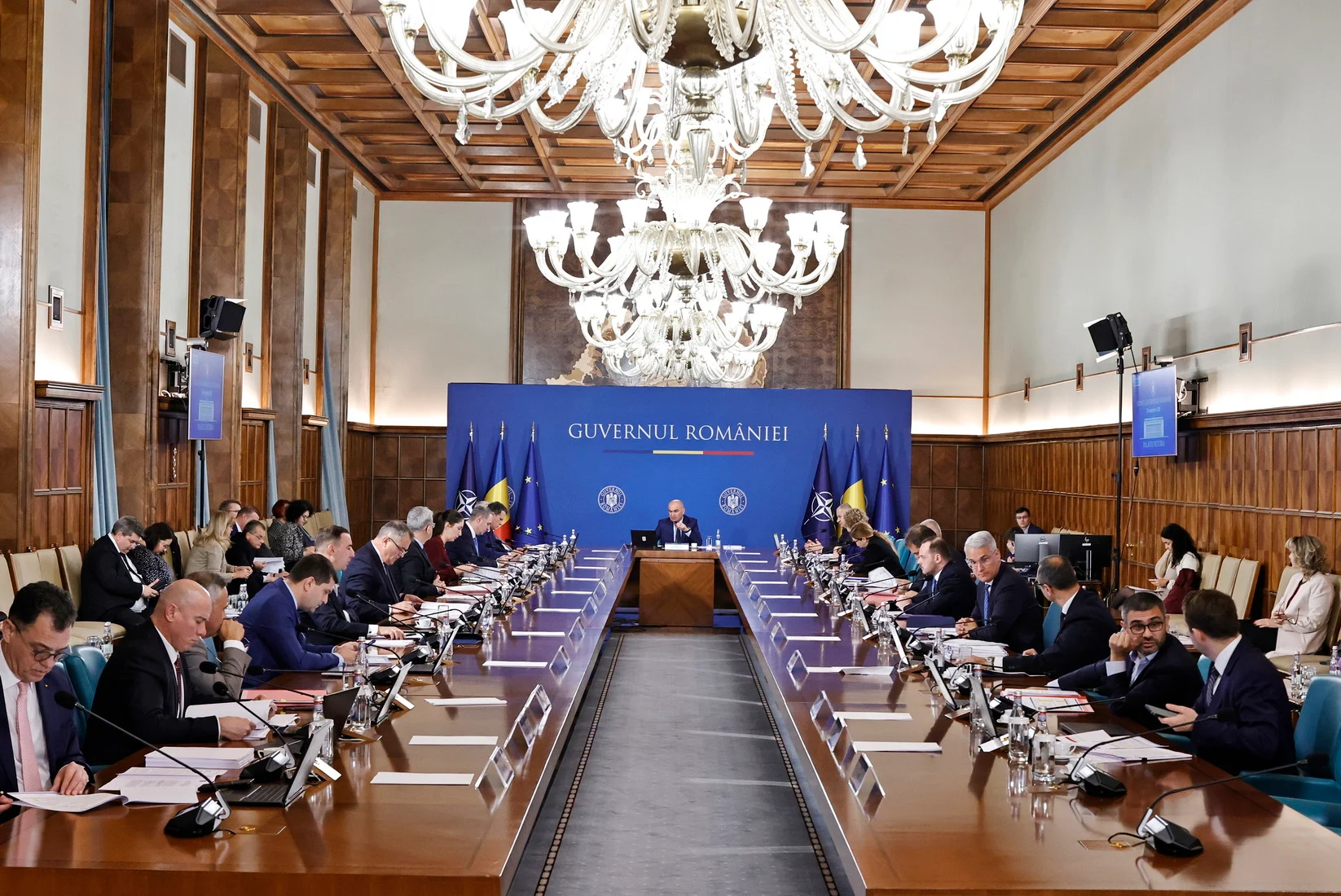 Soarta Guvernului Bolojan va fi decisă de moțiune. Foto: Gov.ro