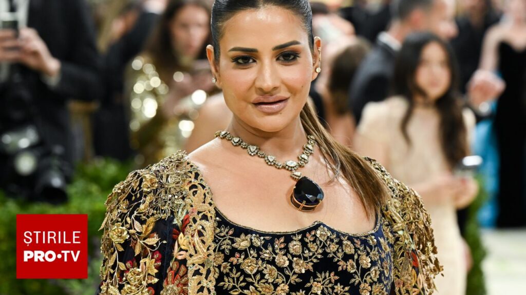 O indiancă miliardară a atras toate privirile la Met Gala 2026. A purtat un colier de 15 milioane de dolari | GALERIE FOTO