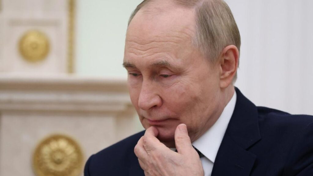 Vladimir Putin pune o condiție pentru a se întâlni cu Volodimir Zelenski