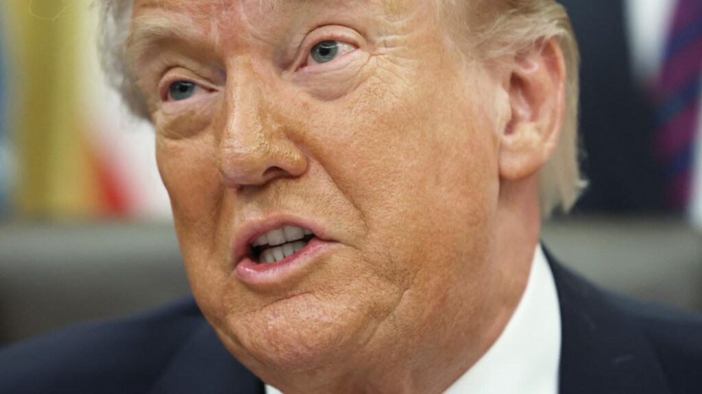 Donald Trump: Iranul nu va mai râde mult timp de SUA. O fac de 47 de ani
