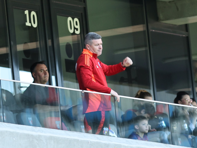 S-au hotărât: îi pun contractul pe masă lui Daniel Oprița!