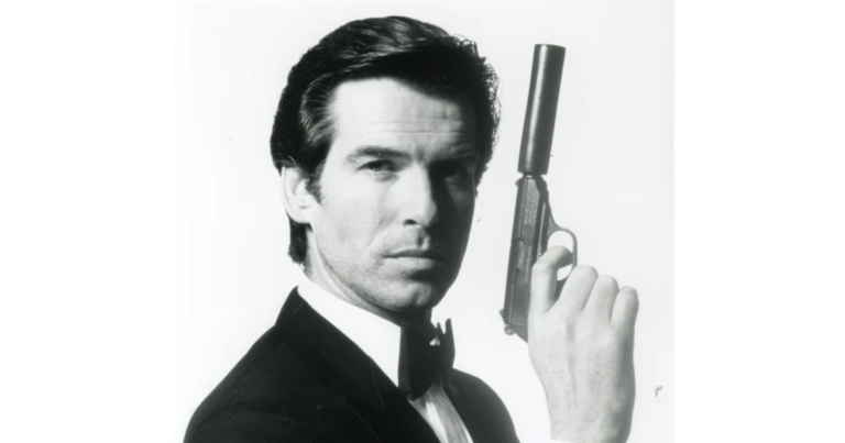 16 mai: Ziua în care s-a născut actorul irlandez Pierce Brosnan, celebru pentru interpretarea personajului James Bond