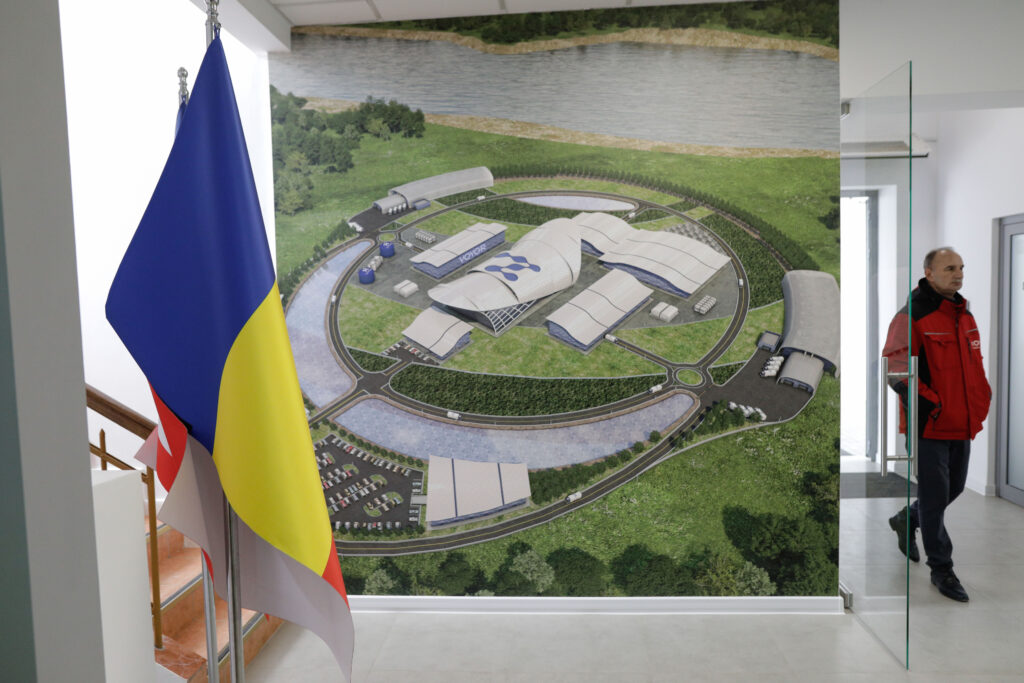 Replica companiei private după afirmațiile lui Bolojan despre proiectul mini-reactoarelor nucleare