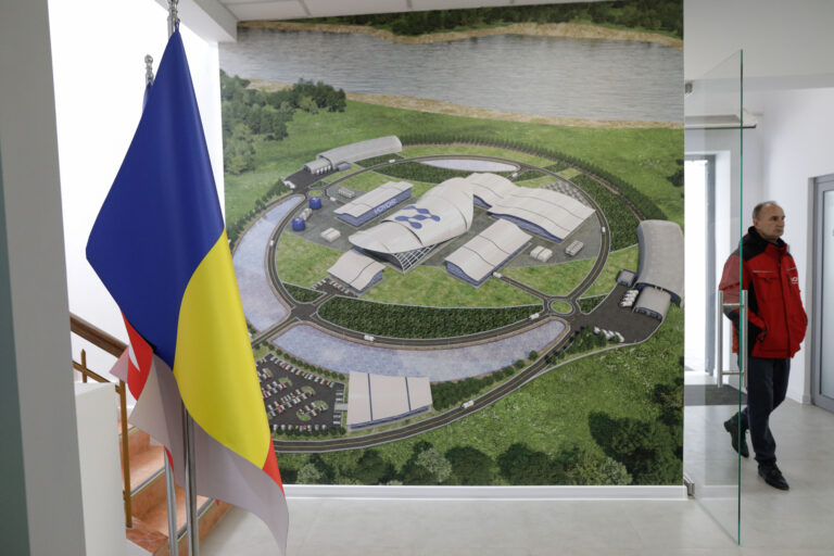 Replica companiei private după afirmațiile lui Bolojan despre proiectul mini-reactoarelor nucleare