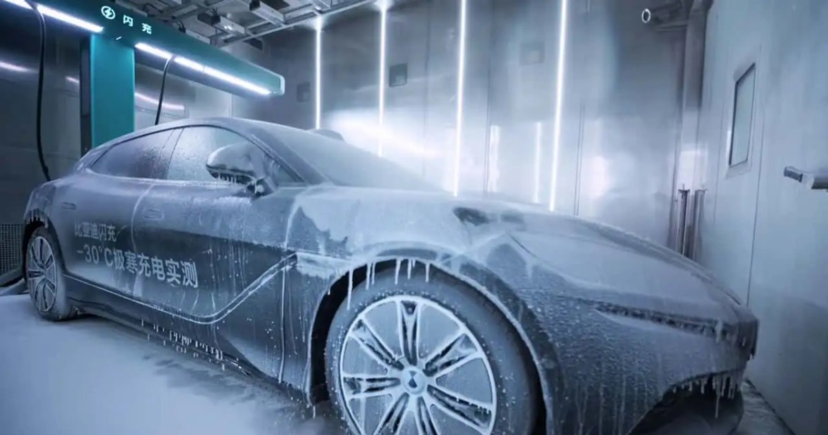 Gigantul auto chinez BYD uimește lumea: încărcare în 12 minute la temperaturi de -30°C