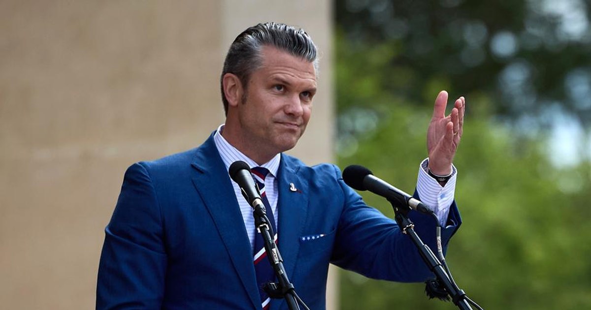 Șeful Pentagonului avertizează că Europa este „invadată de ideologii periculoase” într-un discurs susținut la comemorarea Debarcării din Normandia