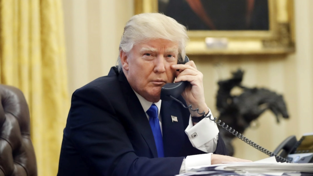 Trump, apel de ultimă oră către Netanyahu după atacul cu rachete al Iranului: „O să-l sun pe Bibi chiar acum ca să-i spun să nu riposteze”