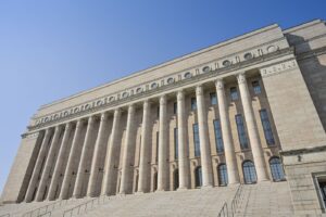 Finlanda face un pas decisiv pentru ridicarea interdicției totale care viza armele nucleare