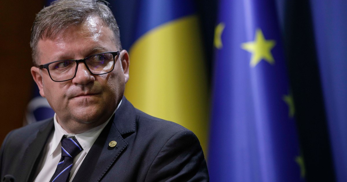 Marius Budăi îi pune în aceeași oală pe Veștea și Bolojan: „România are nevoie de un Guvern care să pună omul în centrul deciziilor”