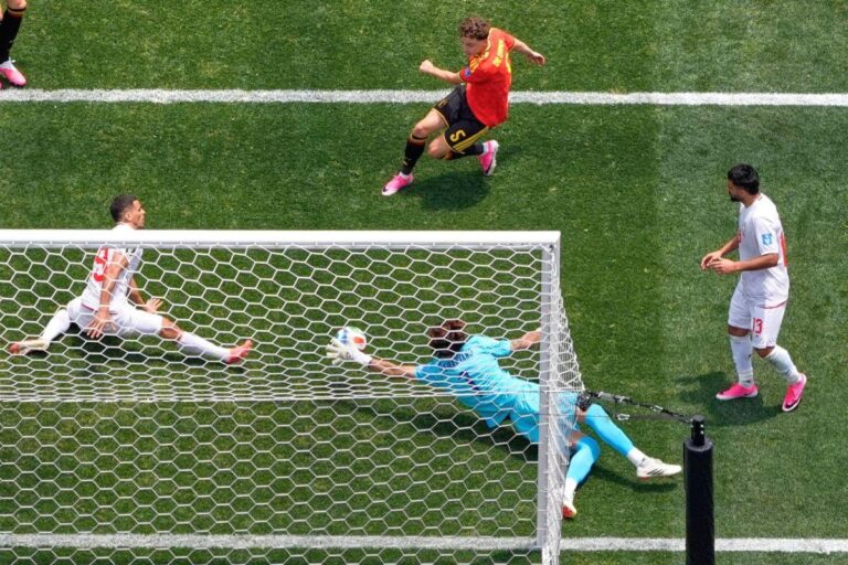 BeIRANvand, invincibil! „Dracii” s-au lovit de un zid, iar calculele grupei G se complică