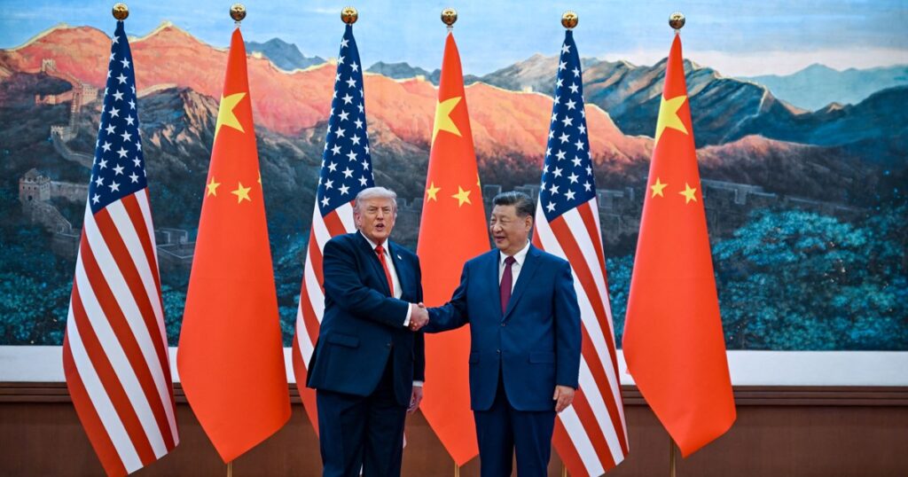 China sancționează 10 companii americane din domeniul apărării după noile restricții impuse de Pentagon