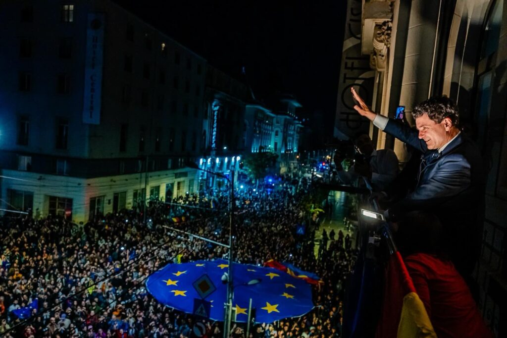 INTERVIU. Gabriel Liiceanu pentru suporterii dezamăgiți ai lui Nicușor Dan: „Voi ați făcut făcut bogăția țării”.  Iar acum „o țară atacată e obligată să se apere”
