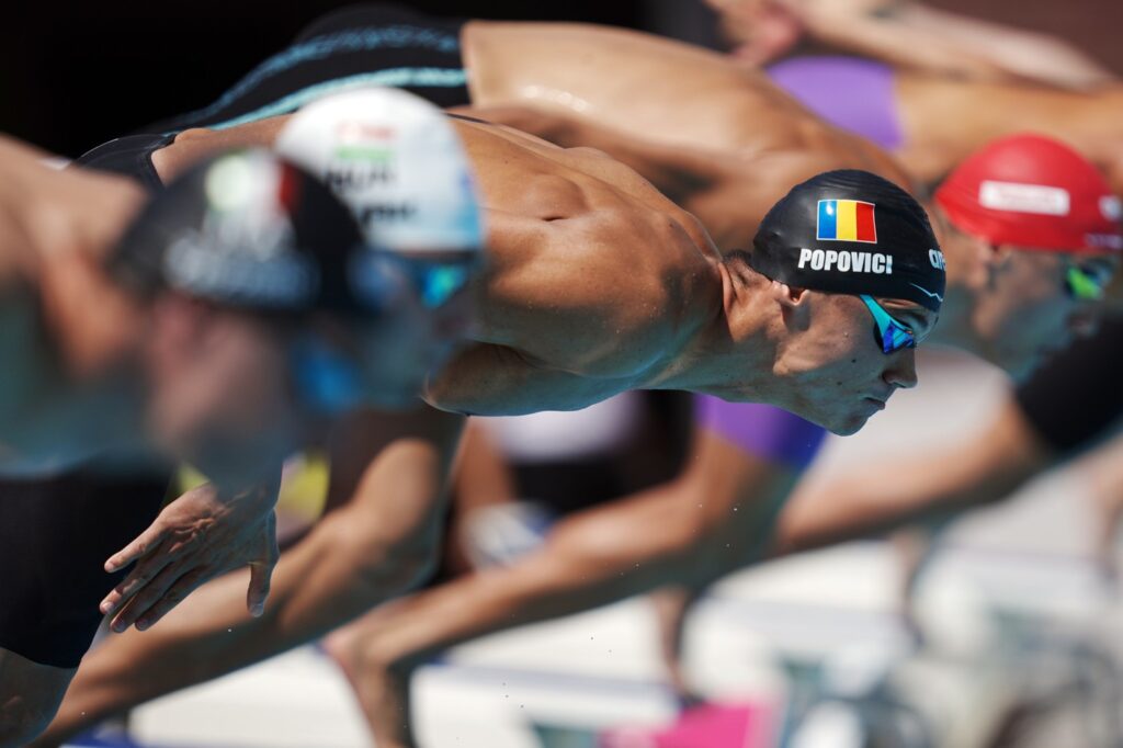 A doua medalie în două zile pentru David Popovici. Campionul olimpic a cucerit aurul, stabilind un nou record