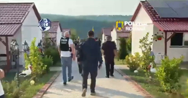 Caz cutremurător: grupare acuzată că a ascuns înhumarea victimelor și a încasat bani din ajutoare sociale și de înmormântare. Percheziții DIICOT în Bihor
