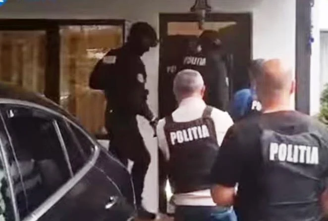 Descinderi în cadru Operațiunii Jupiter