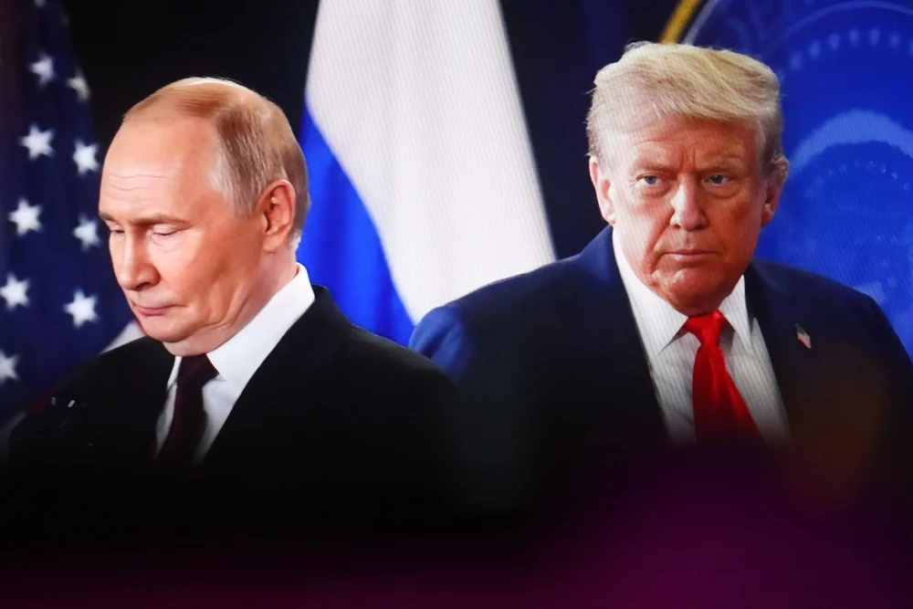 Vladimit Putin si Donald Trump. FOTO Shutterstock