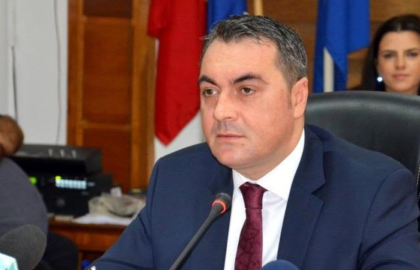 Un deputat PSD spune că își plătește Audi-ul de 160.000 de euro din indemnizația de parlamentar. „Nu este nimic de ascuns”