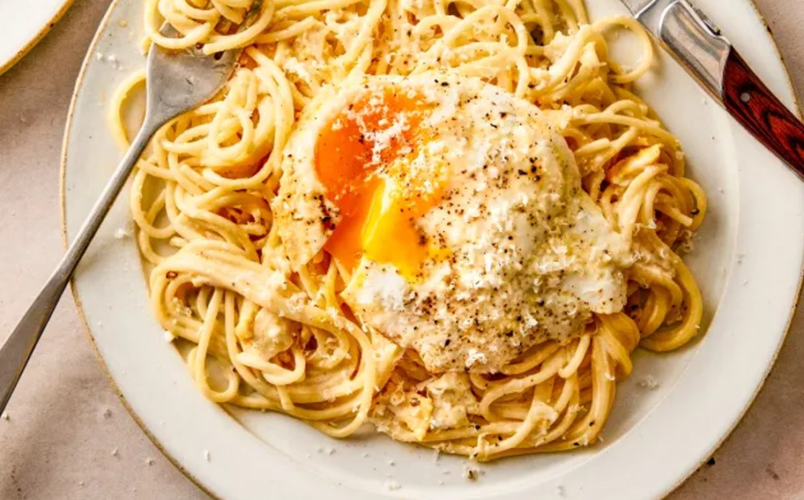 20 de cine rapide pe care le poți pregăti când frigiderul este aproape gol. Rețete simple cu ingrediente pe care le ai deja în casă