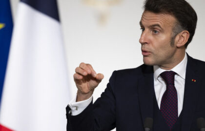 Siria va primi peste 50 de milioane de euro din Franța, confiscați anterior de la familia Assad. Anunțul lui Macron