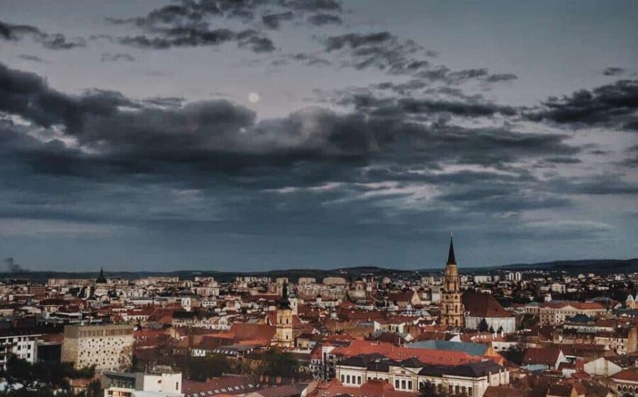 Cum va fi vremea în Cluj miercuri, 8 iulie. Temperaturi plăcute, dar sunt posibile averse și chiar furtuni în unele zone