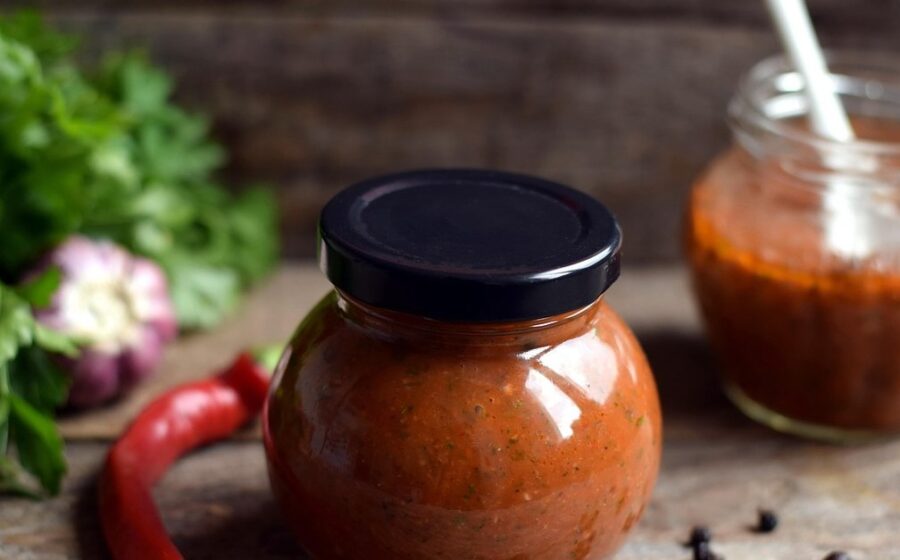 Cum se pregătește ușor faimoasa zacuscă de dovlecei. Preparatul delicios de care nu te vei mai sătura