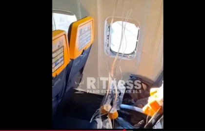 Noi imagini din avionul Ryanair cu hubloul spart: Detalii din anchetă despre salvarea pasagerului parțial aspirat în exterior