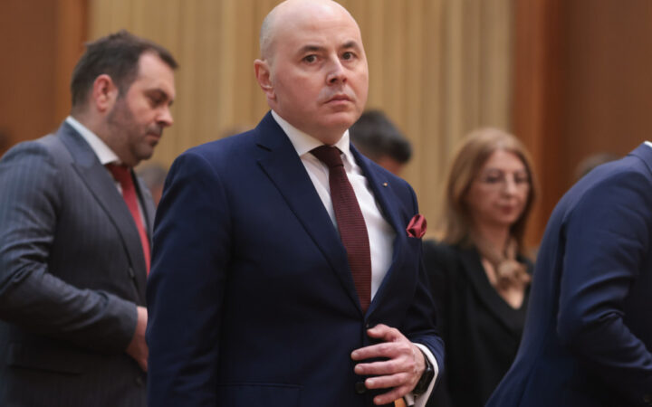 Mesaj al unui lider PNL pentru Nicușor Dan înaintea consultărilor de luni. Alexandru Muraru: „Nu ne cereți să salvăm PSD”