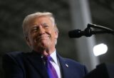 Trump se laudă cu un examen medical „perfect”, după cartea în care i-au fost puse la îndoială capacitățile