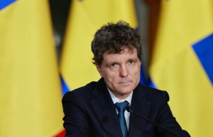INTERVIU. PSD, PNL și USR, atacuri reciproce înainte de discuțiile de azi cu Nicușor Dan / Ce spun că așteaptă de la președinte 