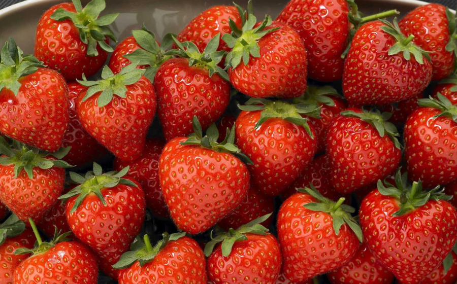 Cum să păstrezi căpșunile proaspete mai mult timp. Ingredientul banal care ajută la prevenirea mucegăirii