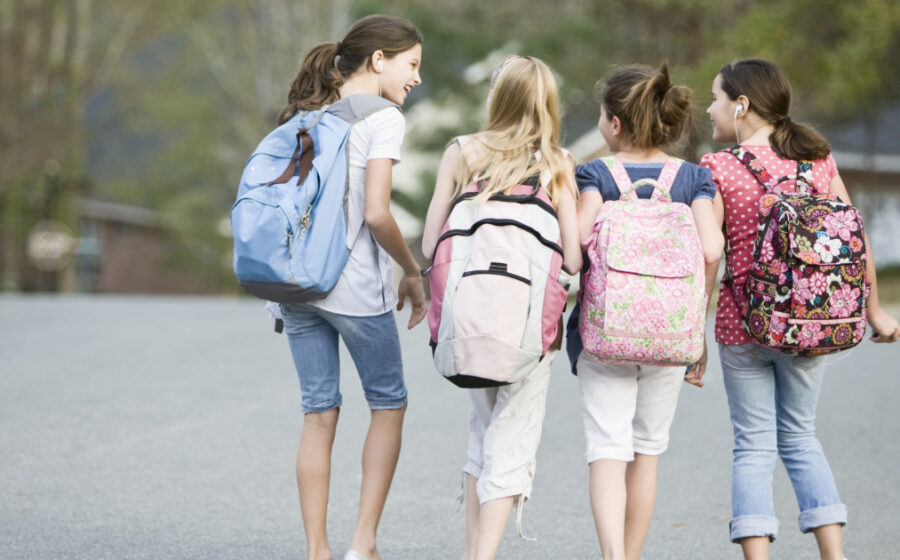 Când începe anul școlar 2026-2027: Calendarul complet al cursurilor și vacanțelor. Schimbările anunțate de Ministerul Educației
