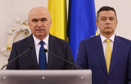 Fiecare român e dator cu 12 mii de euro din cauza corupților din fruntea țării