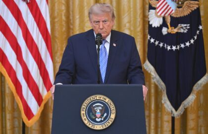 Donald Trump spune că există „vulnerabilități șocante” în sistemul electoral al SUA. De ce acuză China