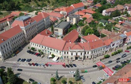 Concurs pentru ocuparea unui post vacant la Primăria Aiud: Condiții de participare și termen de înscriere
