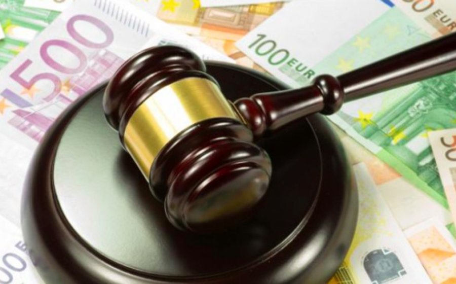 Un bărbat concediat abuziv a refuzat sumele compensatorii. A câștigat în instanță despăgubiri de trei ori mai mult