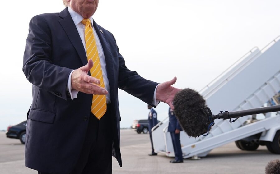 Trump amenință cu o nouă escaladare a conflictului cu Iranul și riscă să repete vechile greșeli