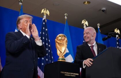 Donald Trump va înmâna trofeul Cupei Mondiale. Javier Milei refuză să meargă la finală din supertstiție