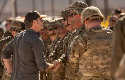 După ce șeful Pentagonului a decis testarea nivelului de testosteron al militarilor americani, specialiştii contestă baza ştiinţifică a măsurii