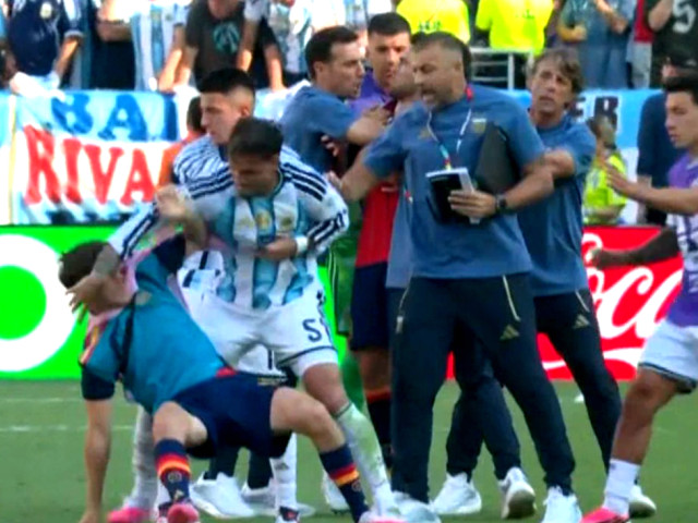 Haos după Spania -0: Gavi și Paredes s-au luat la bătaie! Imagini neverosimile